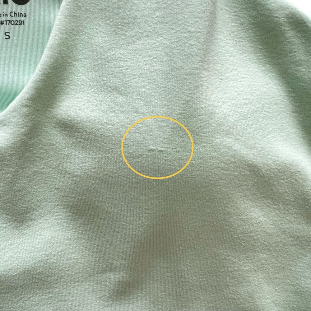 ALO Yoga Airbrush Real Bra Tank In Spearmint Limited Edition Cropped Top Size S - Picture 13 of 13